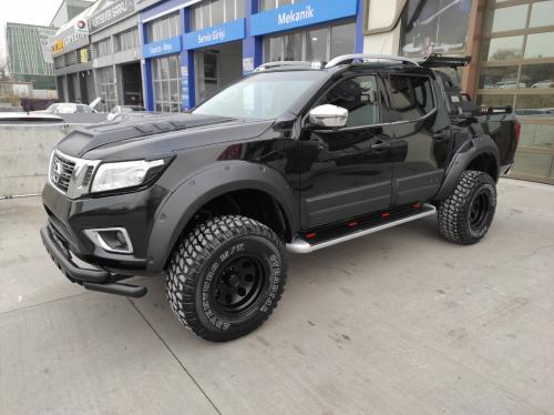 NISSAN NAVARA NP300 D23 TEK DEPO 2014 VE ÜZERİ UYUMLU ÇAMURLUK SETİ